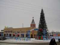 Елка на центральной площади в городе Павлово