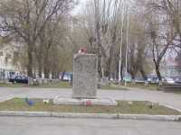 В Павлове в честь 140-летия со дня рождения Ленина цветы возлагали к постаменту, на котором прежде стояла скульптура вождя.